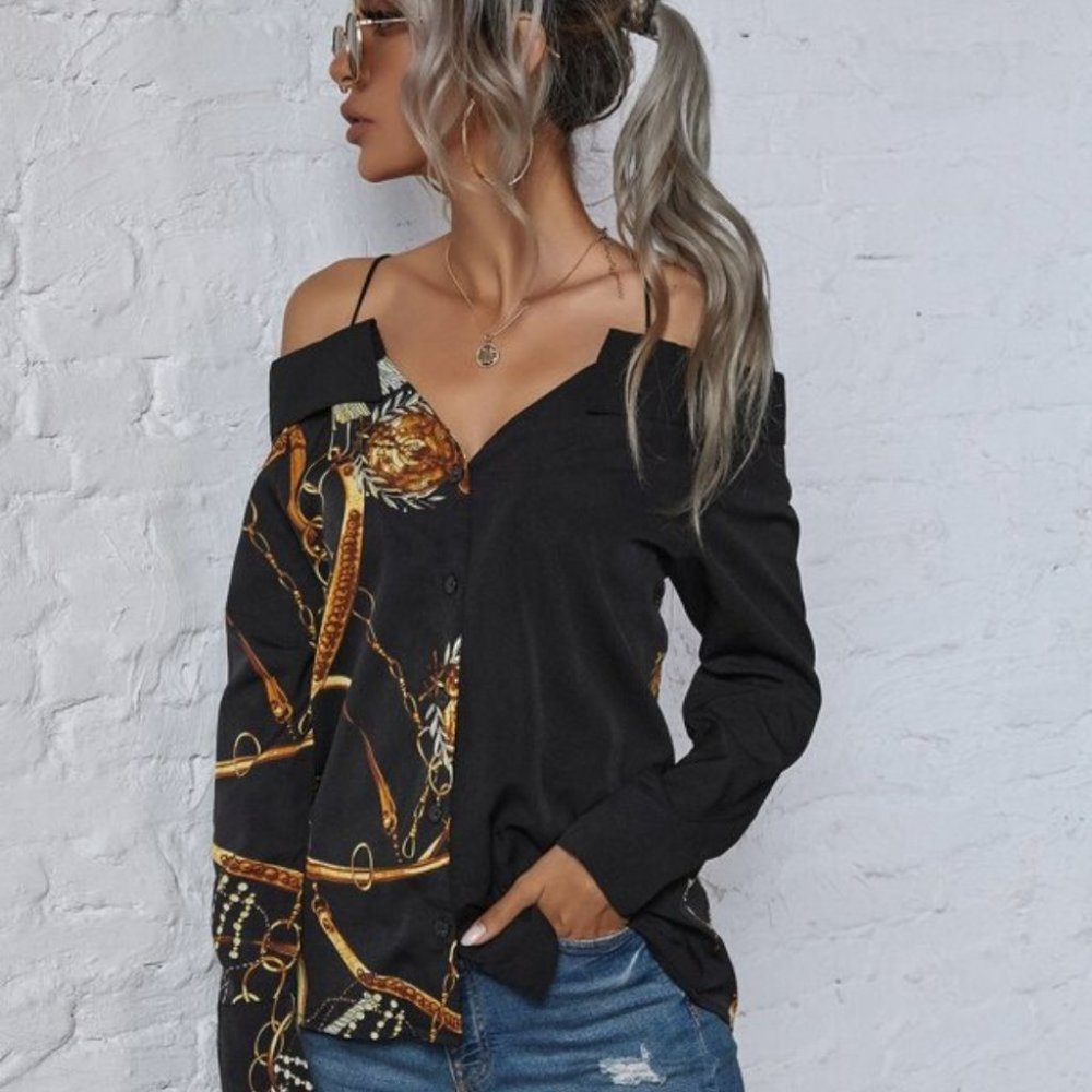 READY 2 SHIP Sexy cold should Button Down Blouse - Picture 4 of 6